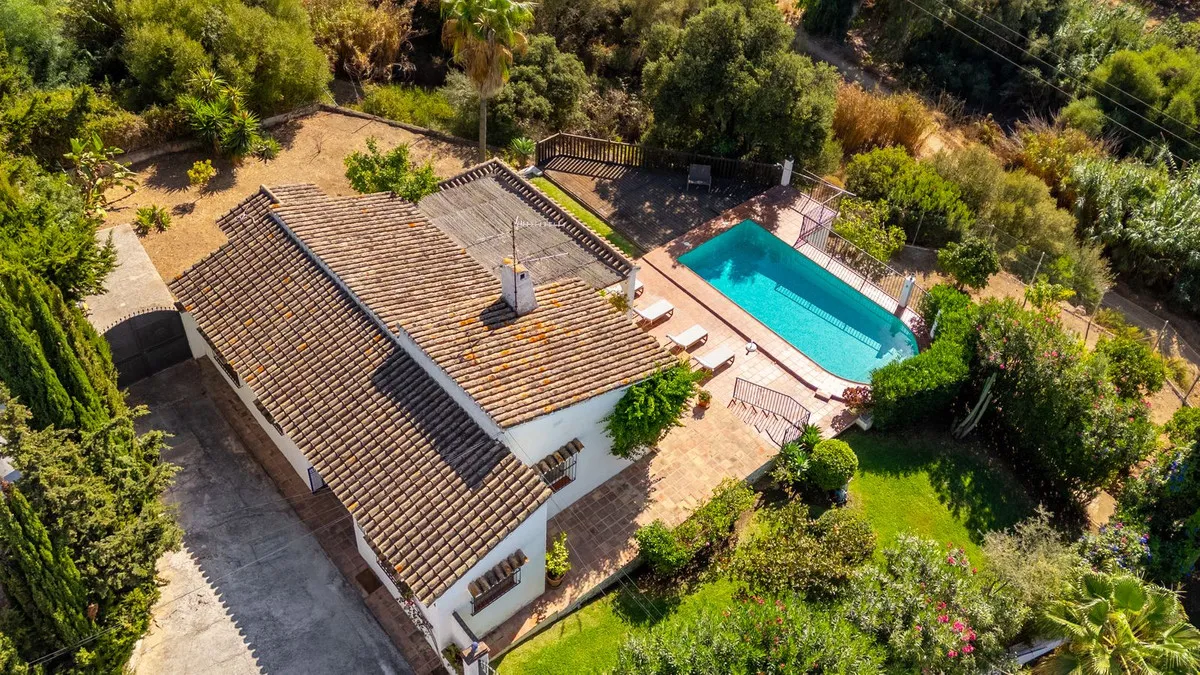 765f850d-7a4f-46a8-99b3-7358f138d7a2