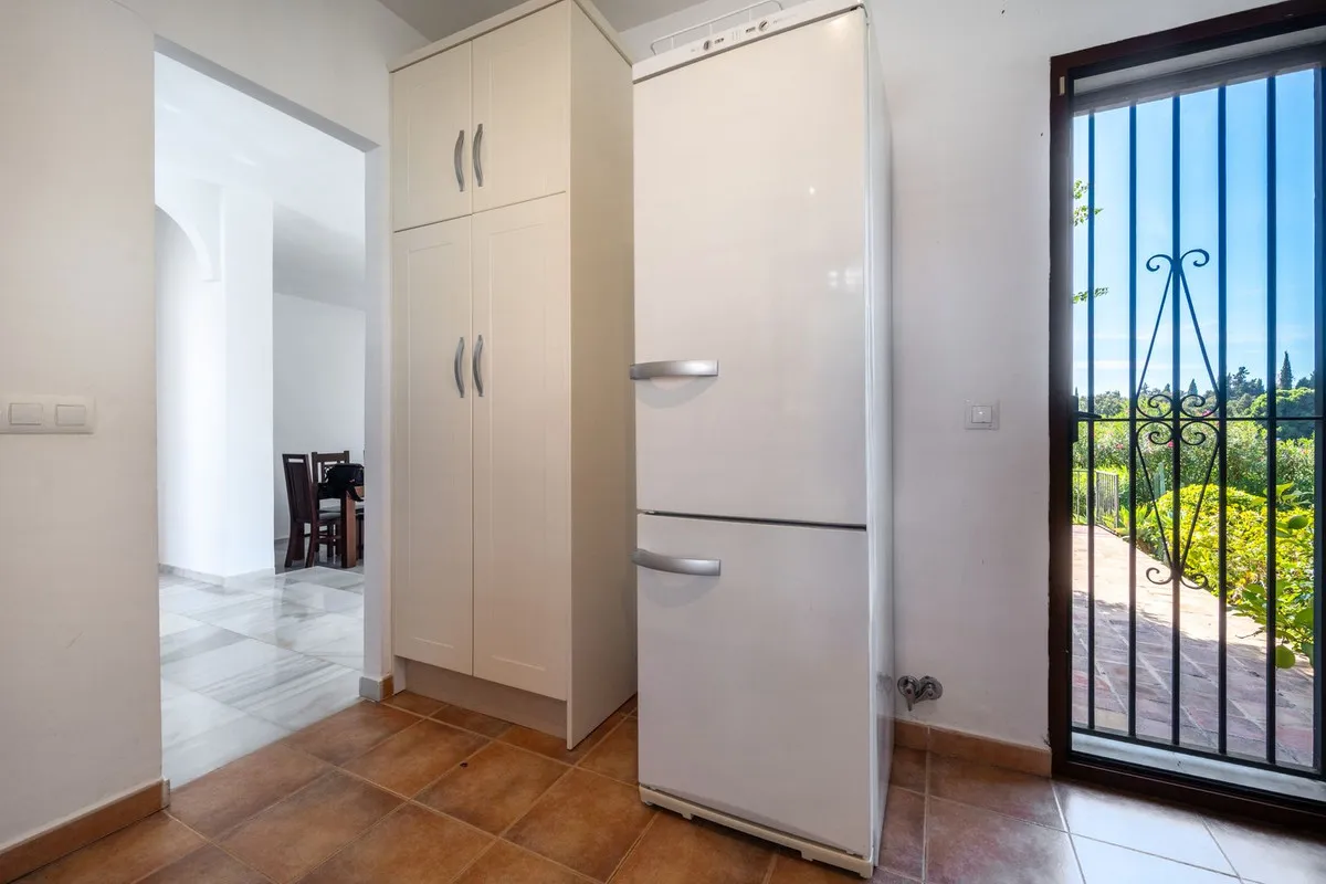 aa3f2d77-4e9b-4bb3-9146-a255d5395373