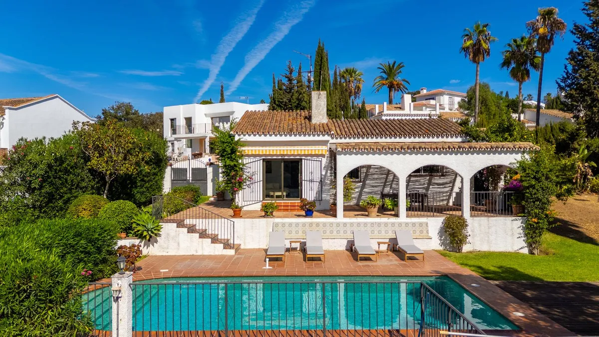 c928fc6f-8f1e-4812-8e05-3472176c8dfc