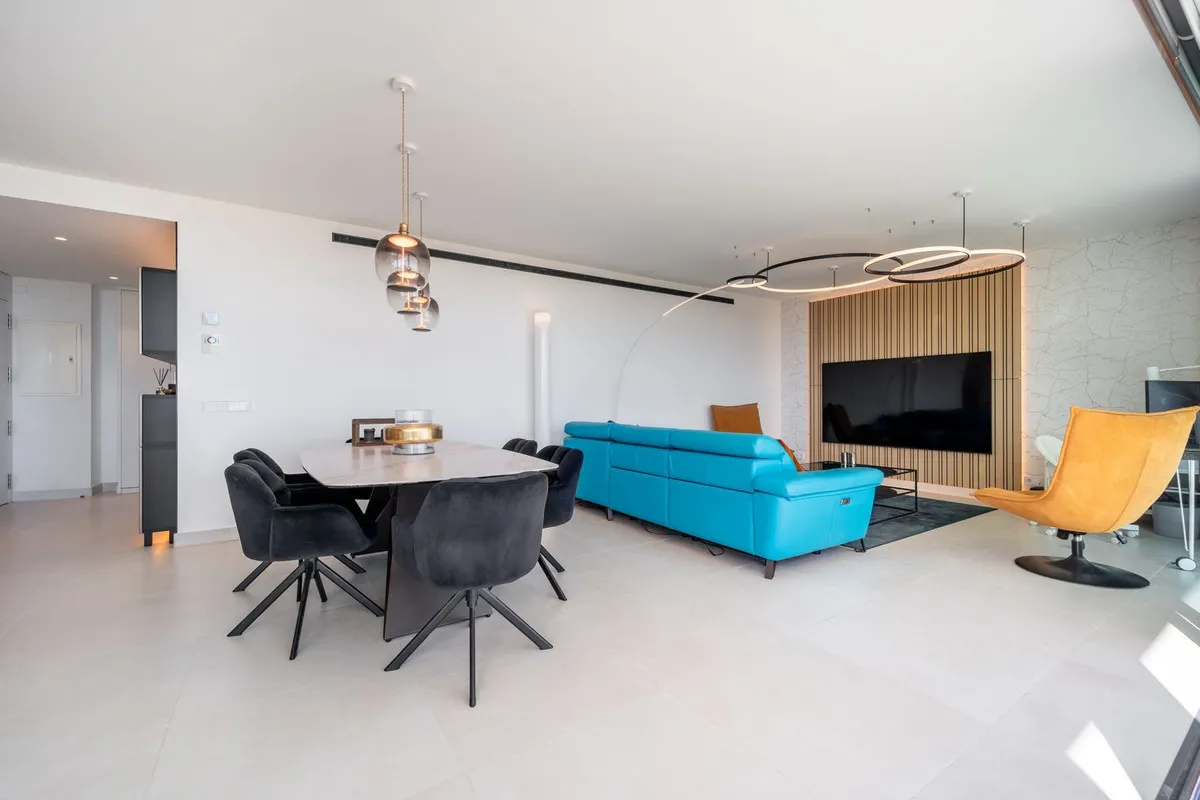 0d13c011-c892-4f86-bc5c-f5ea5b062639