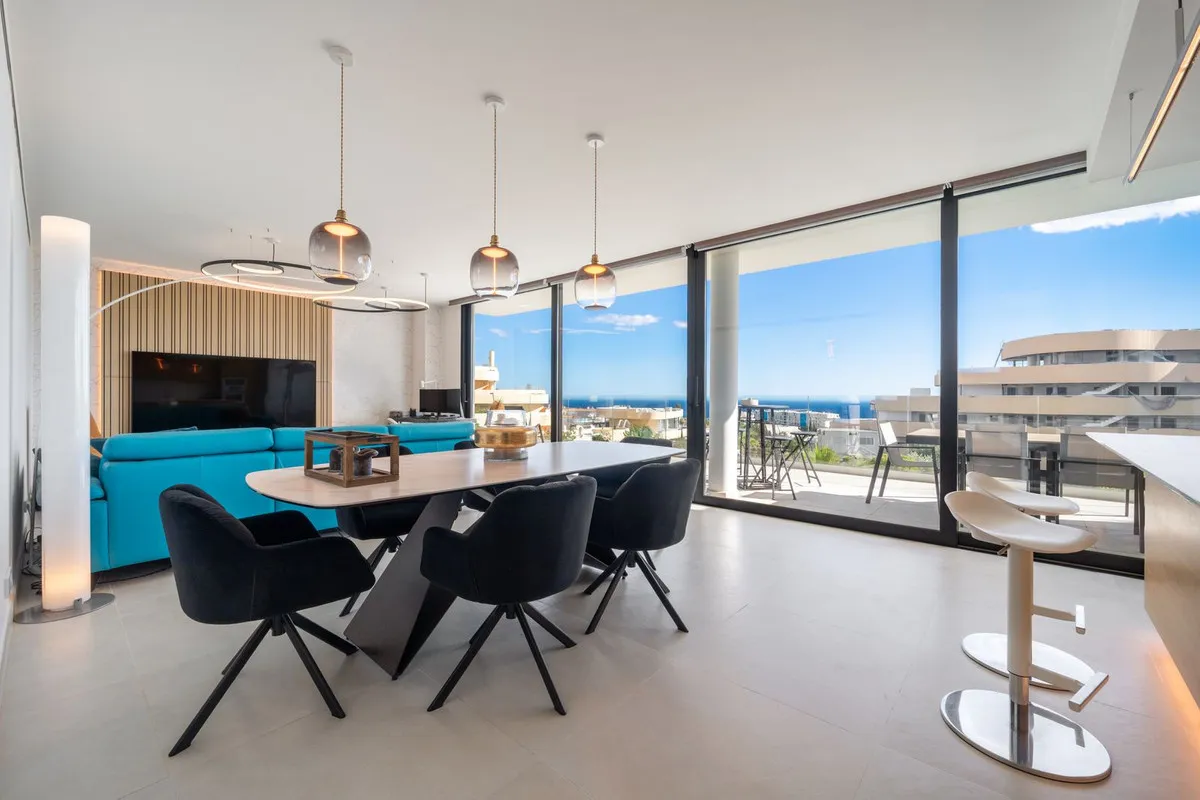 3933a607-48b0-4816-9743-0a6b65c3f5bf