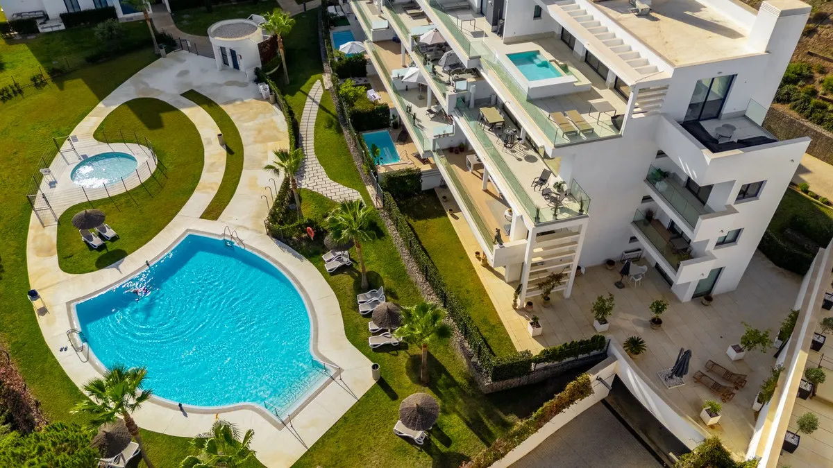 f3be7759-b071-48da-953d-aea9f23d9910