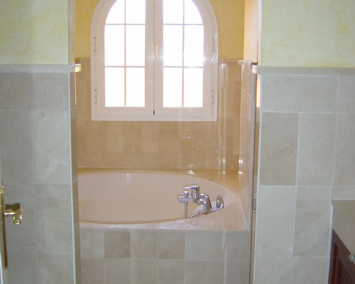 ec25dd58-2812-42b6-80ee-dd59c46d3704