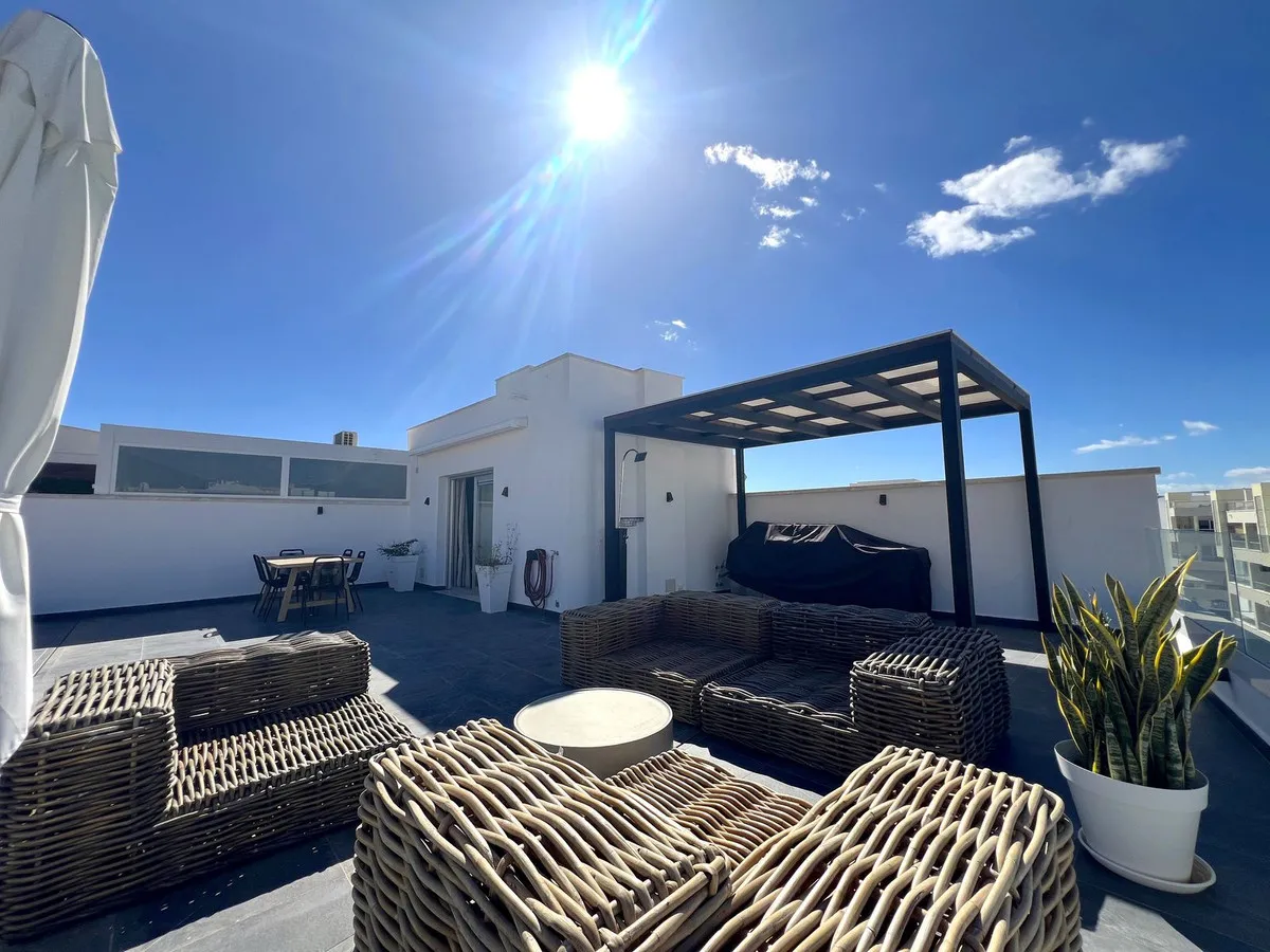 afa037be-abd8-40ea-bd01-f5d62789f50c