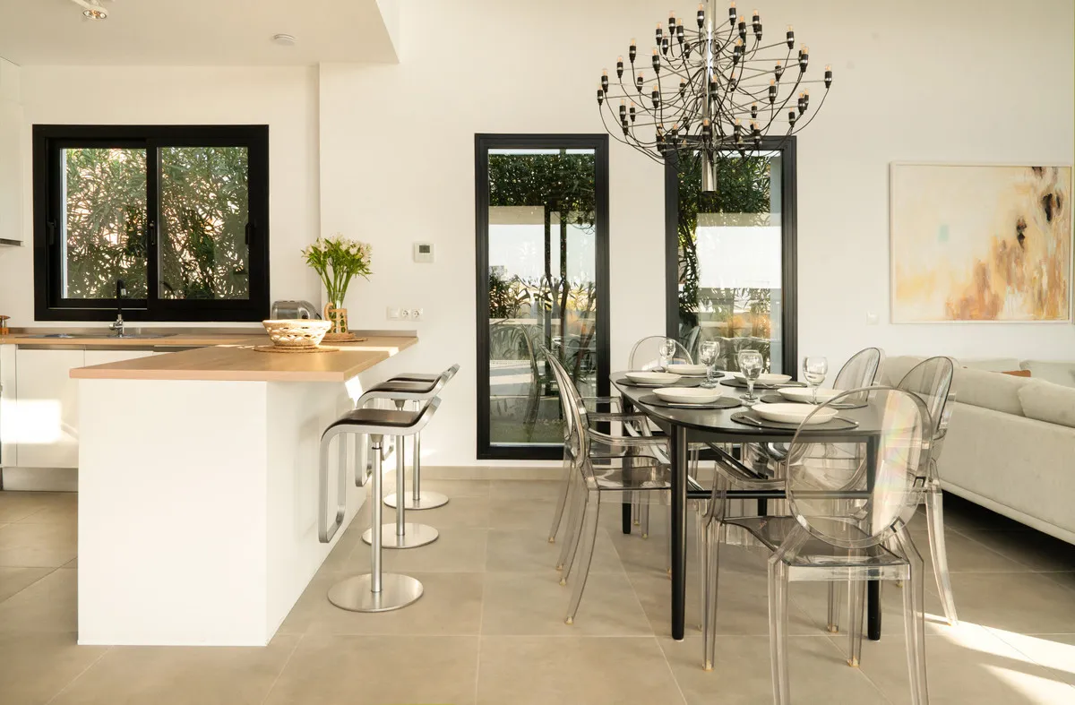 75a1a771-0185-437c-8013-0e75c1cbf384