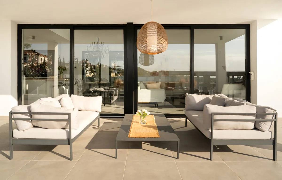 a3e238db-f5f4-4c01-8413-54dc008da1ec