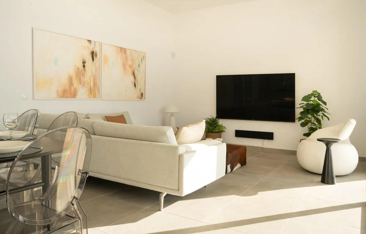 c9074bab-480f-4c94-8ba8-546224317de9