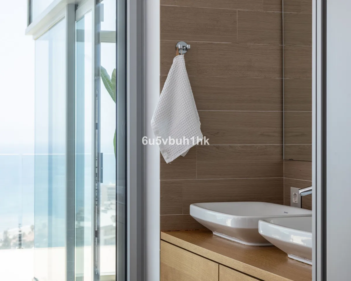 668cf532-ca9d-45f8-9733-2cb4bb34833c