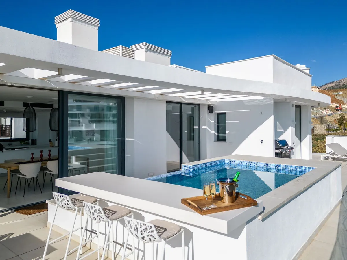 5d047d80-8f56-49d9-93da-f3b64843eb80