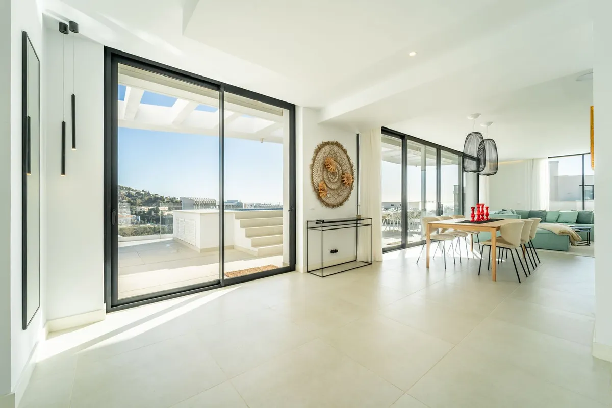 6c5527b9-2690-4bba-a148-53e8eeee1688