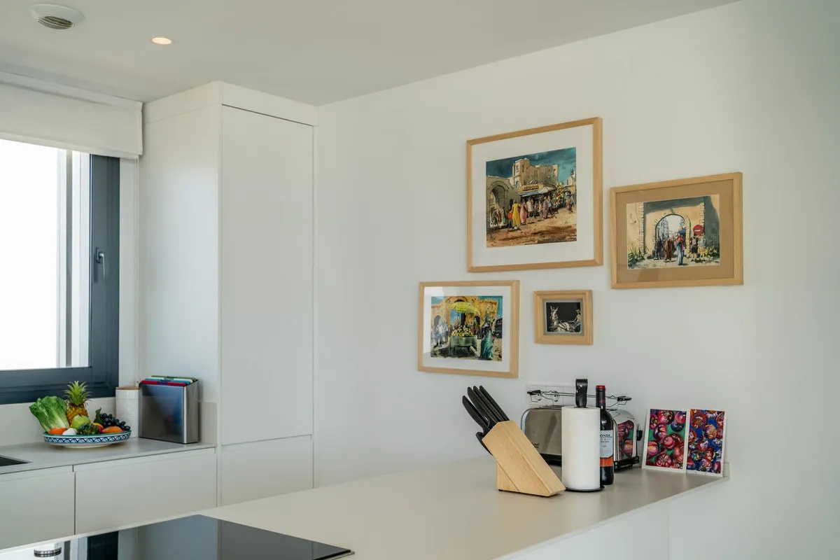 8aeaf573-f5c6-48d5-81d2-e99647e54b76