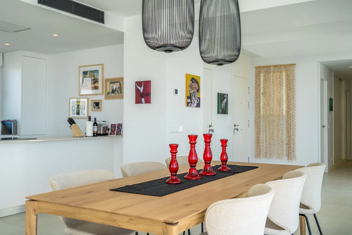 9f9065fe-7b1d-4640-a400-cc1b248e02ca