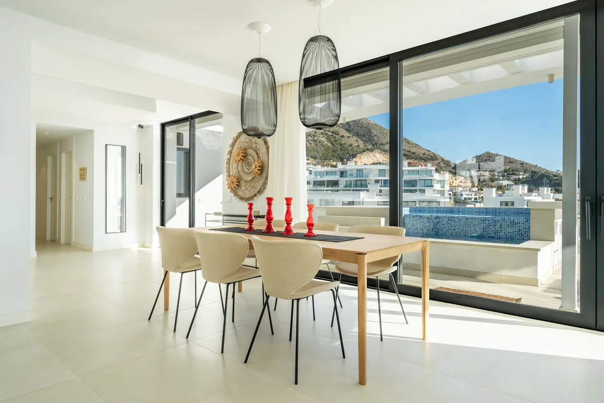 ca7e5b4d-0b9b-4fbf-8d6d-ac8c0b25fa85