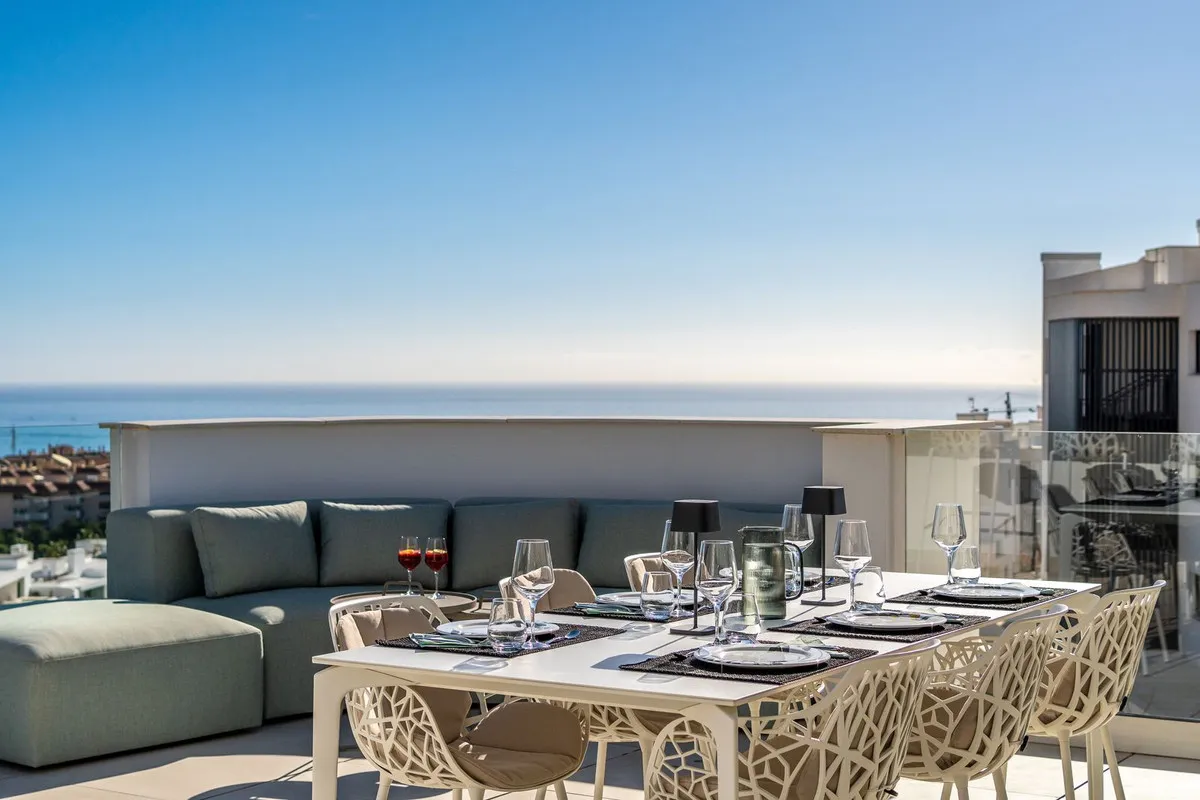 dfc3a24b-8c47-4555-aeb5-70ac7b11cfe6