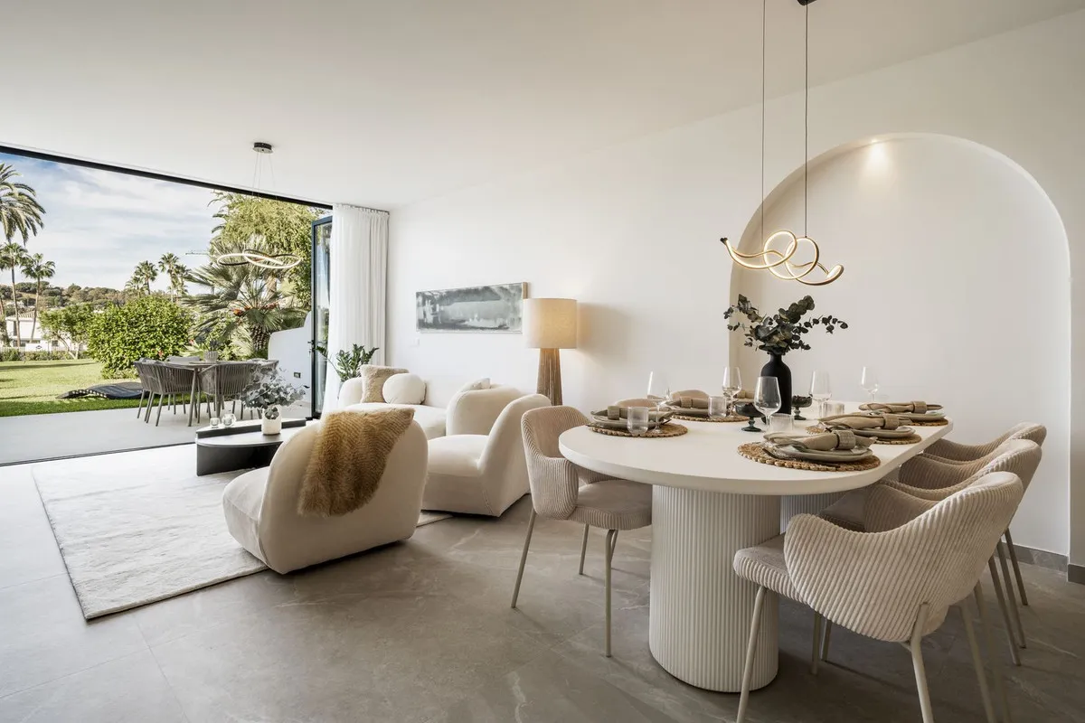 556392eb-395f-4af2-883e-1edd088967c1