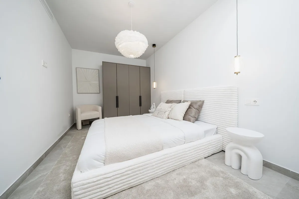 7f7626f6-ae99-4bad-87fb-f7a53e812df3