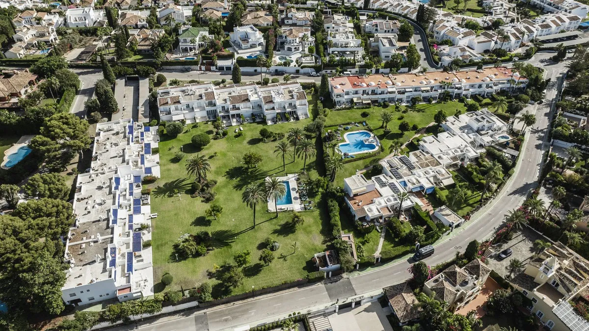 8500a5b4-d819-4690-bc77-981752bba5d9