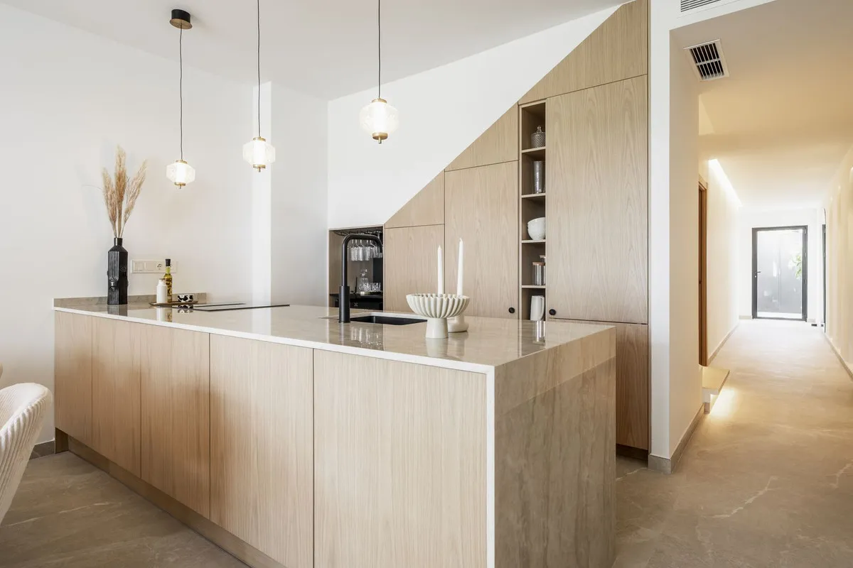 ac3c9557-9cd9-44f5-918b-26e6ad87e44f