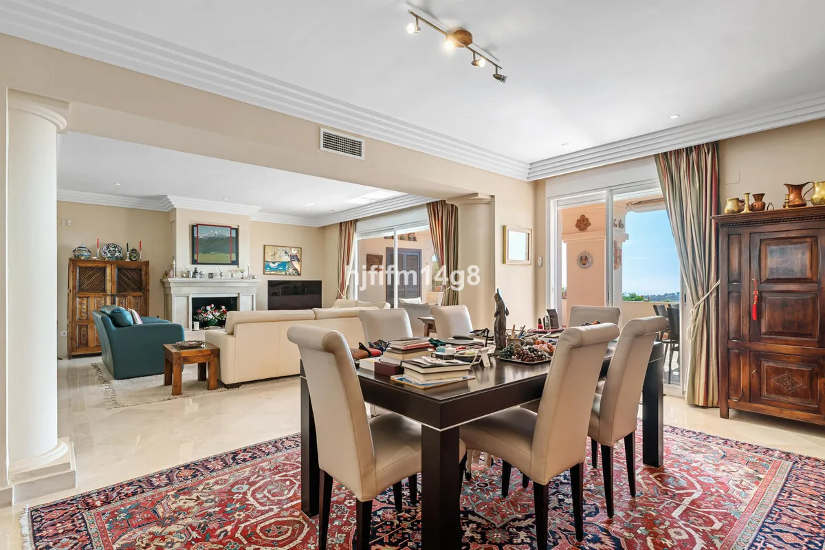 02c266f0-1384-44ff-86e9-72459f796f8b