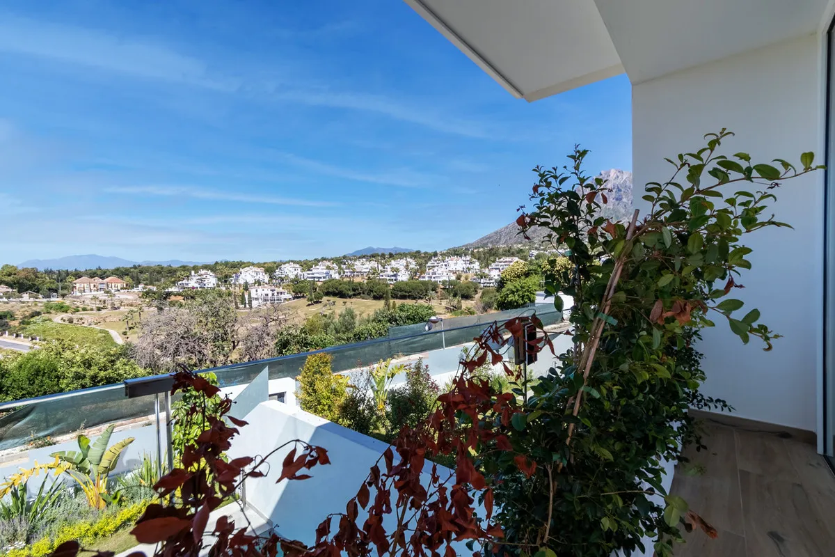 2e4b3dad-87be-4396-84db-b01d452079c8