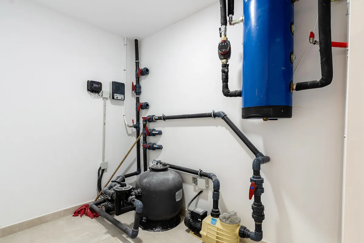 2ef50820-bad2-48bc-8595-264408aefaee