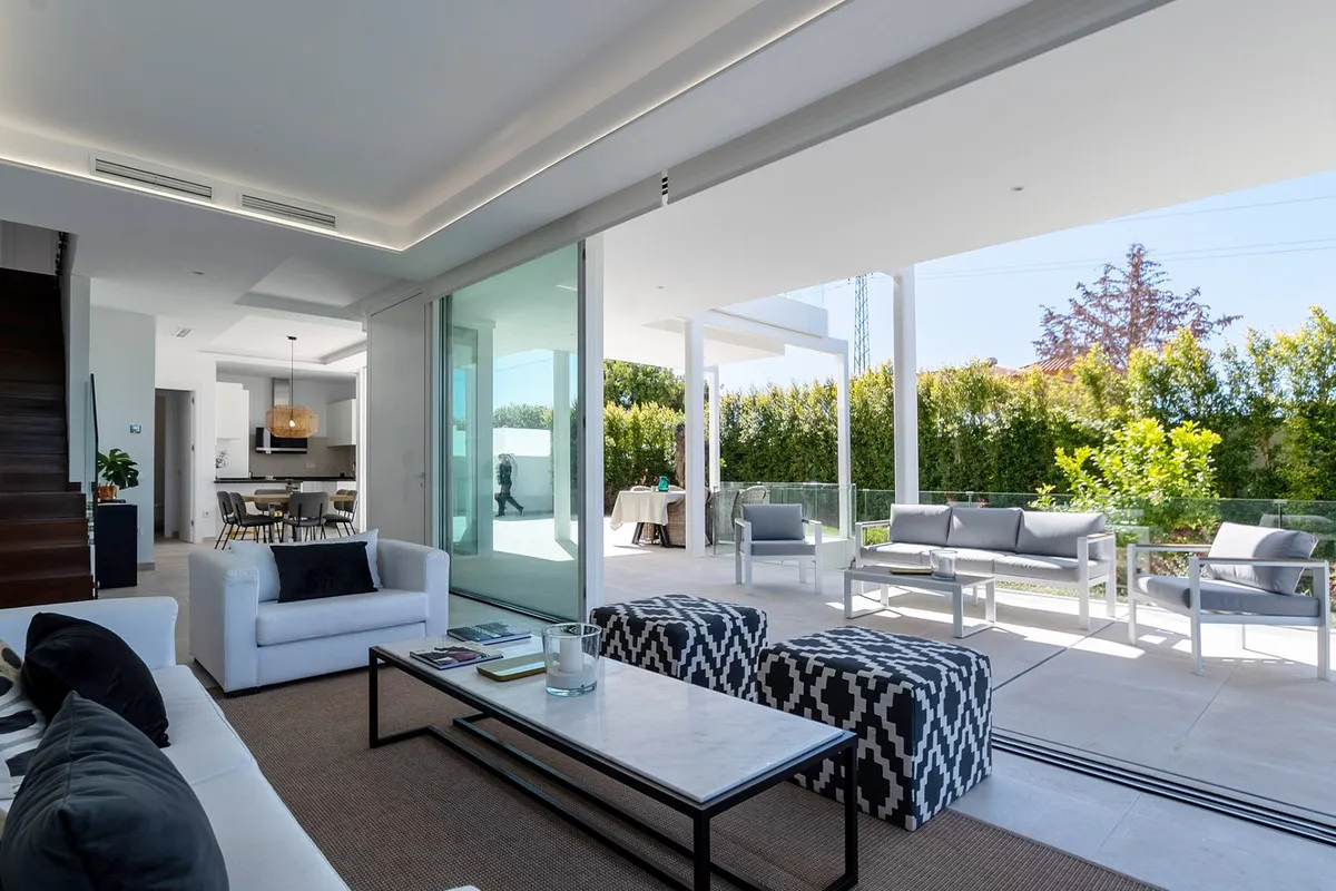 425dd644-01a0-4337-ae24-d57996fd0630