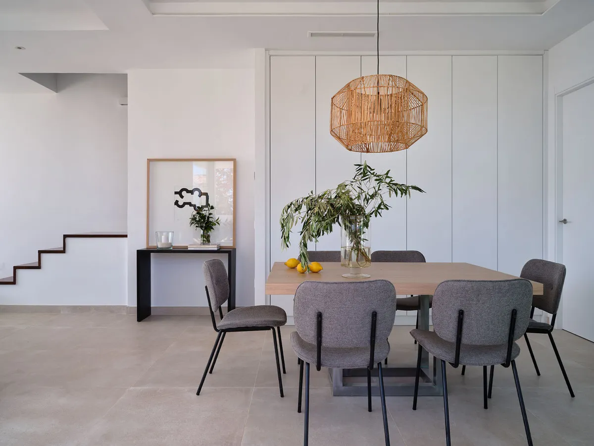 868e7eee-f20e-4556-a76a-39ed5416024e