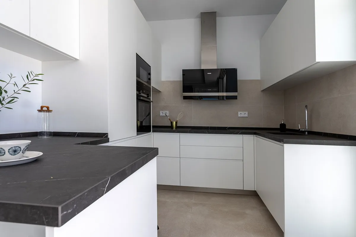 a74ce687-51b7-4d43-a821-c072138d795a