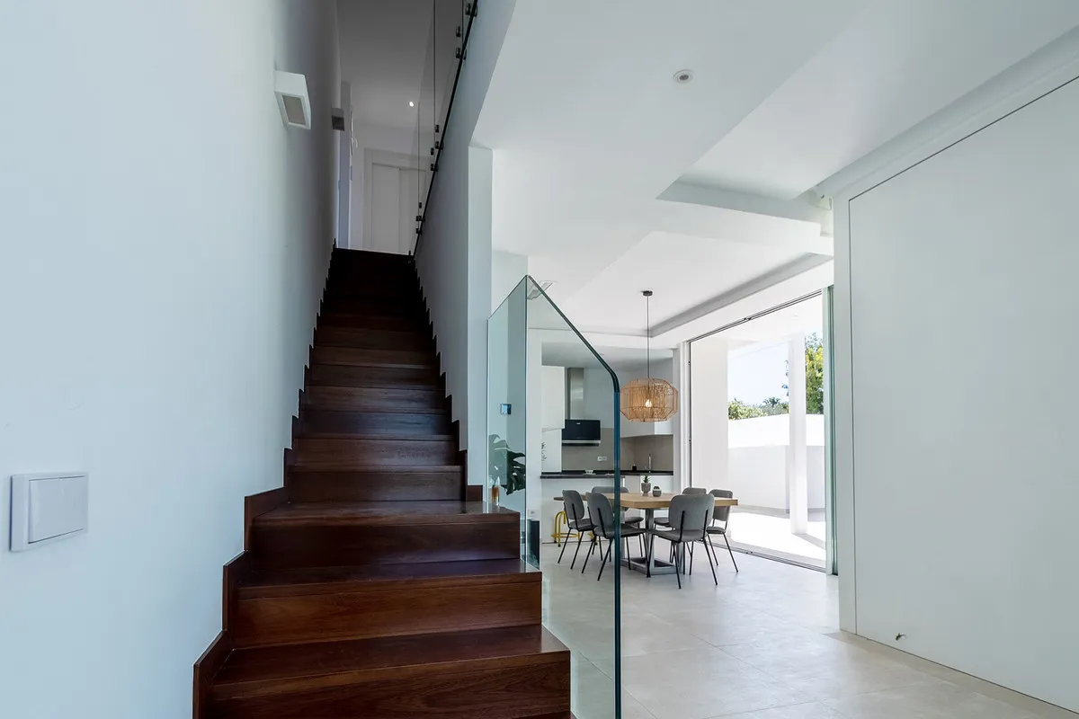 b1d1b7dc-e9fe-44b5-8bdc-24bba17c0108