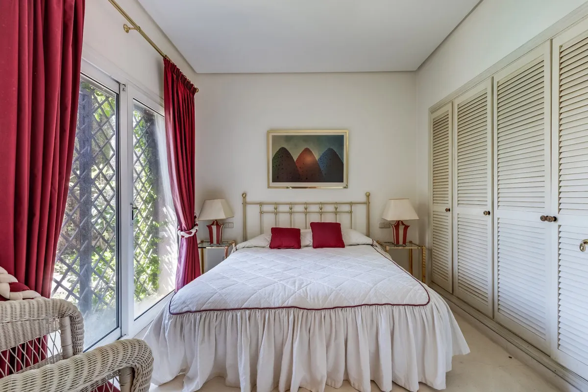 7c7405d5-34ce-41e5-9bf3-4f887fe00ca8