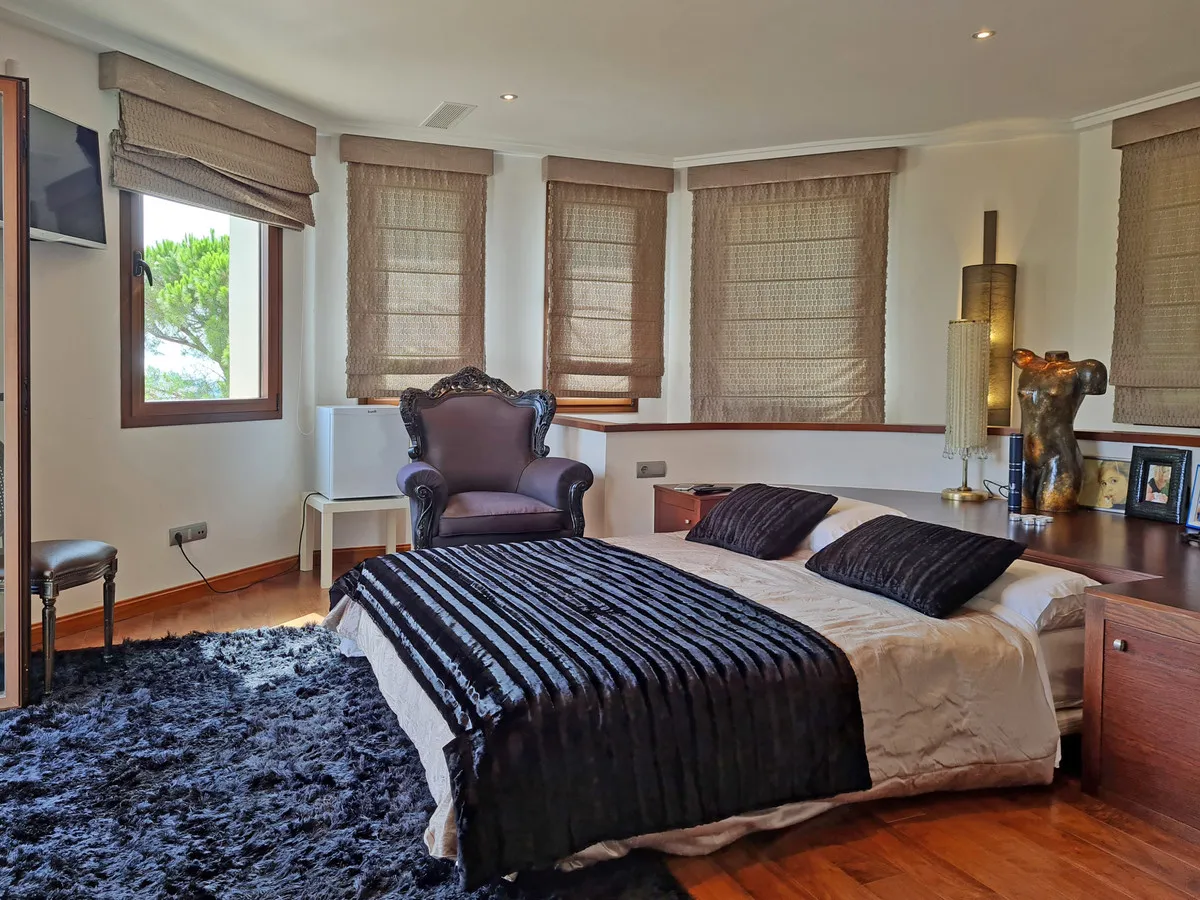 b2b238b1-f5d3-426a-99a5-47c6164ed9cb