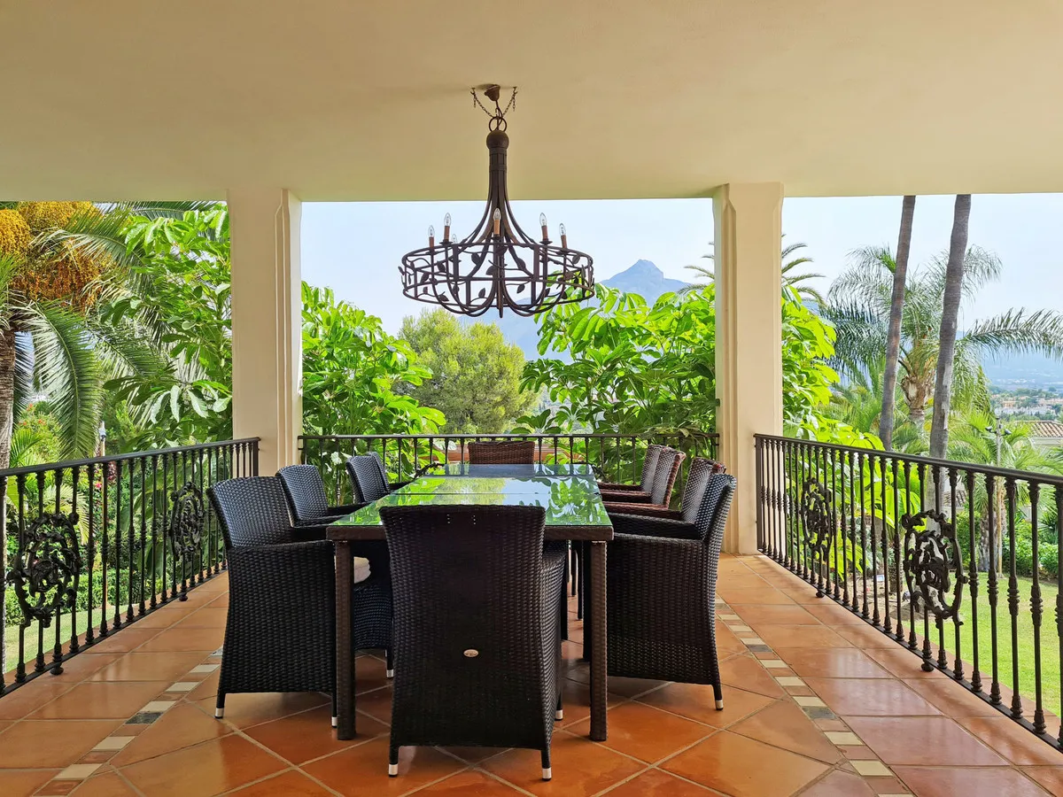 b6a5f131-80a4-46bd-92d2-295342719d09