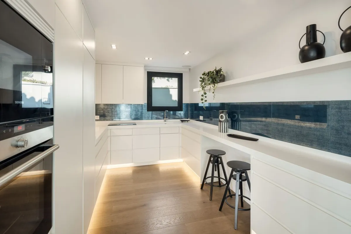 3830c2ce-56d8-4d6a-b043-4c96cf2379e6