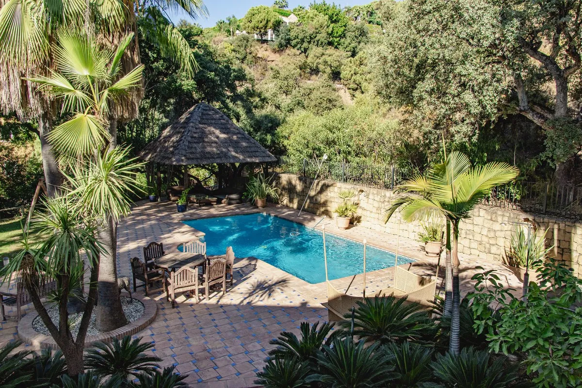 5e6c25e0-3b39-480e-8d65-d93b389af138