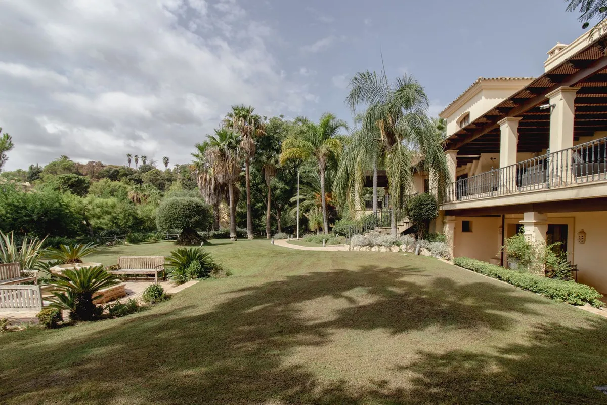 722b9860-b3df-4a10-b010-ea43eb8c2dd1