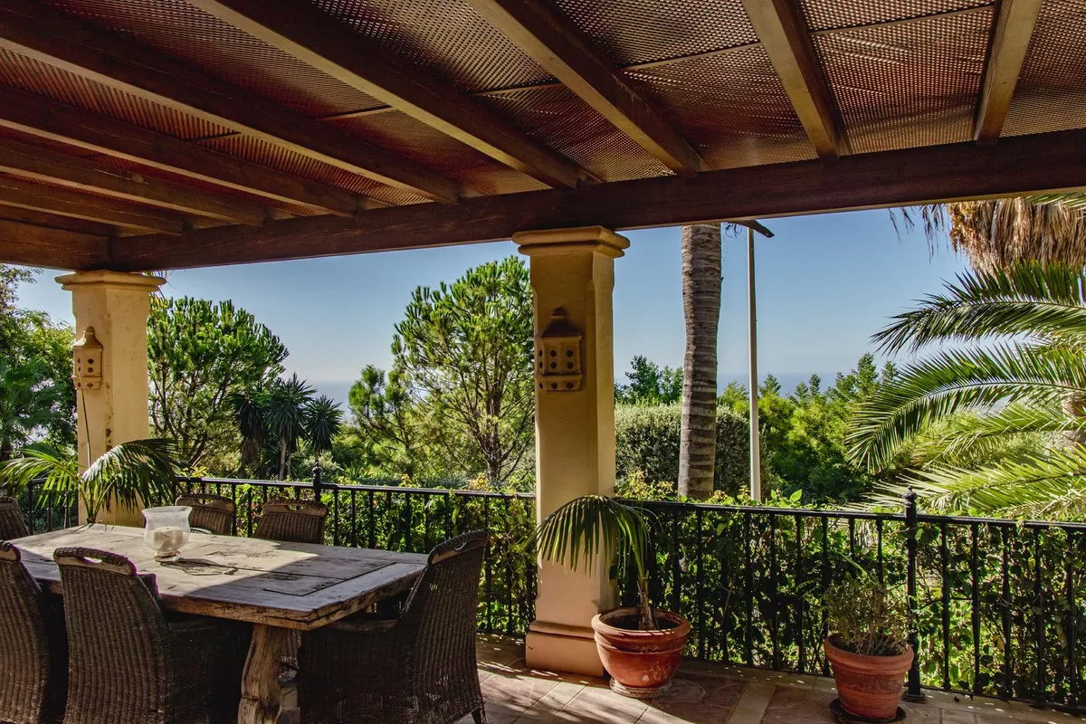 9bdbfe0f-8973-4f7a-a176-74a7dd2b393b