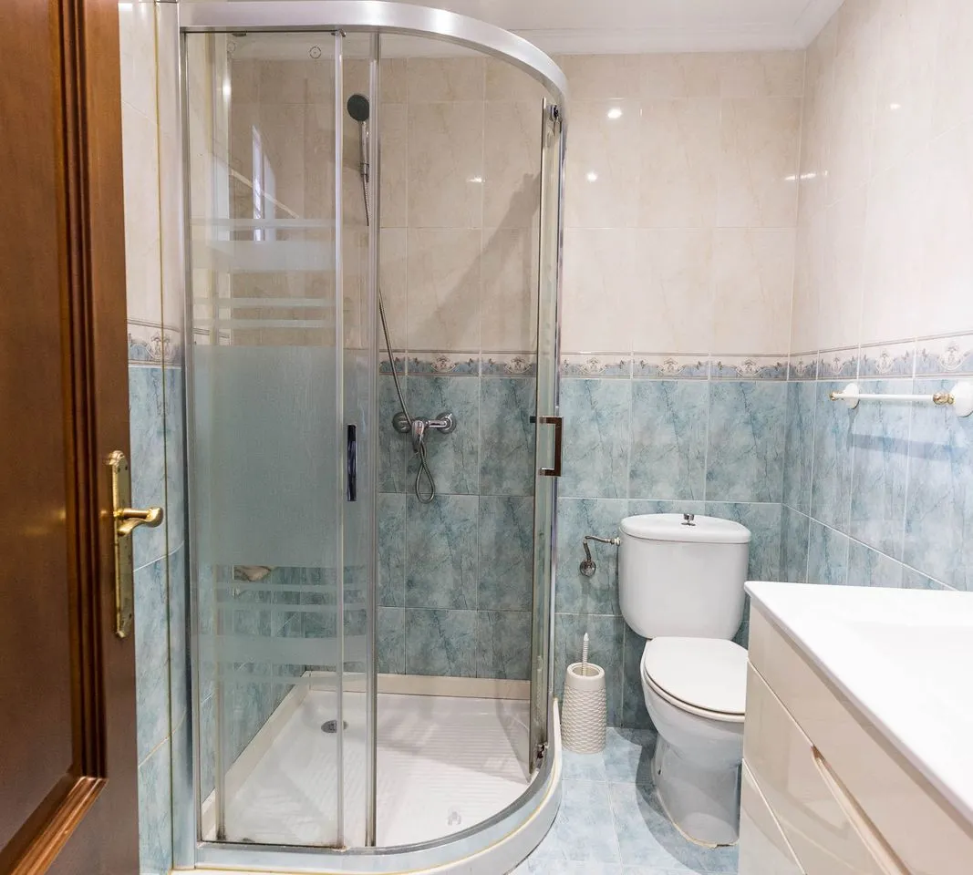 f6b80659-d46d-4d52-a0fb-9ecb3322de4c