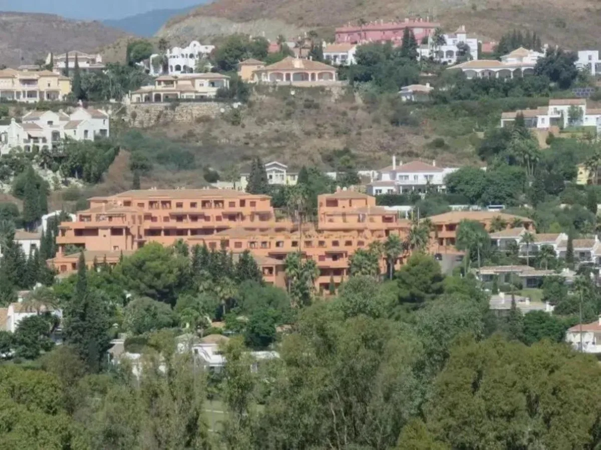 7ab4c97c-1476-4dfa-b516-5a5559ba9268