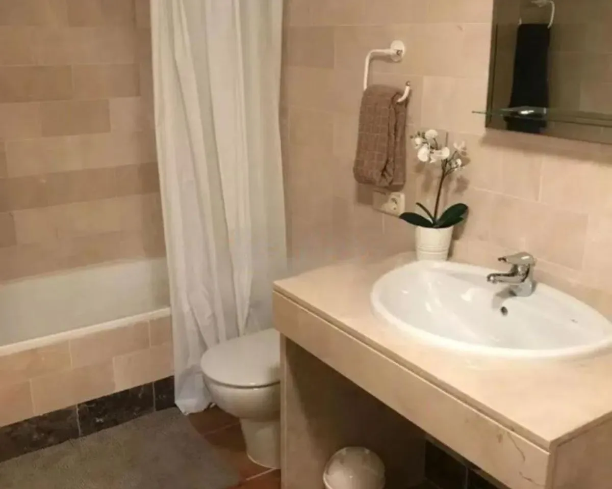 8661ef00-9fe0-40d2-83cc-5df7b3b43b85