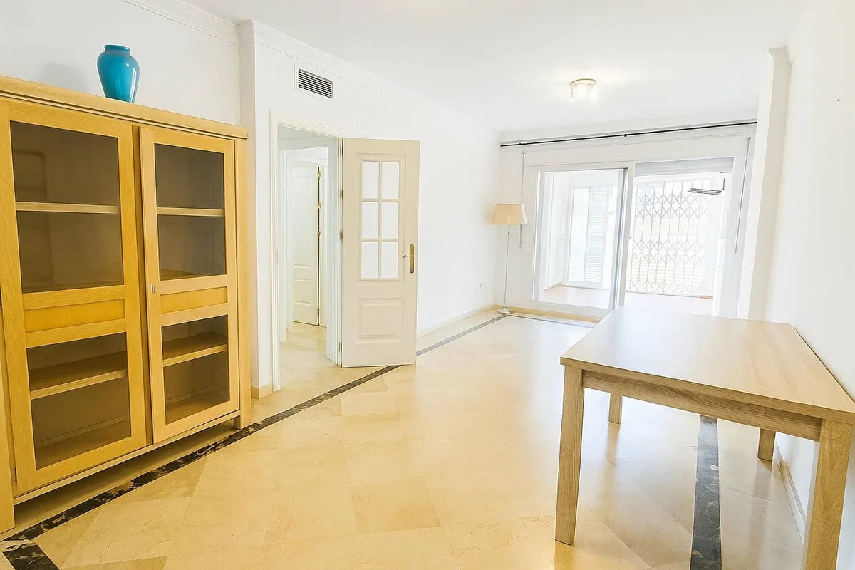 62d2ef51-52b2-4da1-b869-d27369502edb