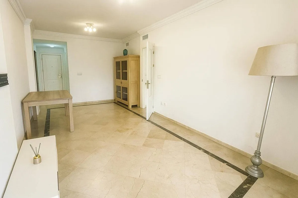 d98b8c7e-33c8-477a-989e-be73783ee872