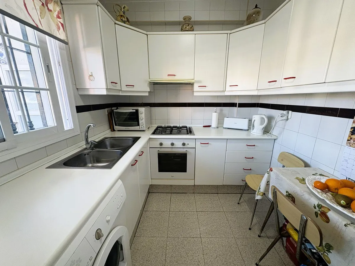 618cc58f-a7fc-49ba-a4a4-611c2feacf66