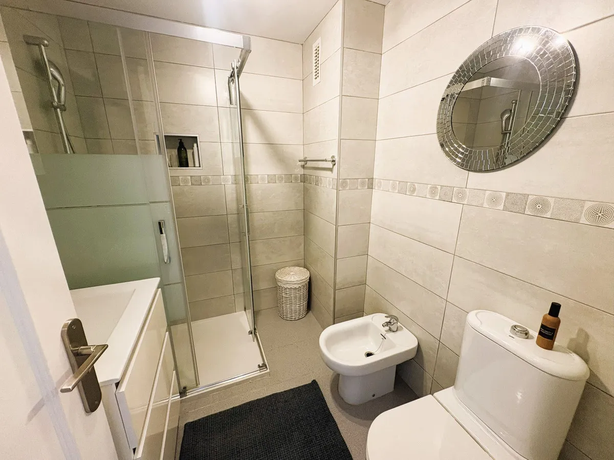 74aacff1-5e57-4671-9a94-07950fc4c668