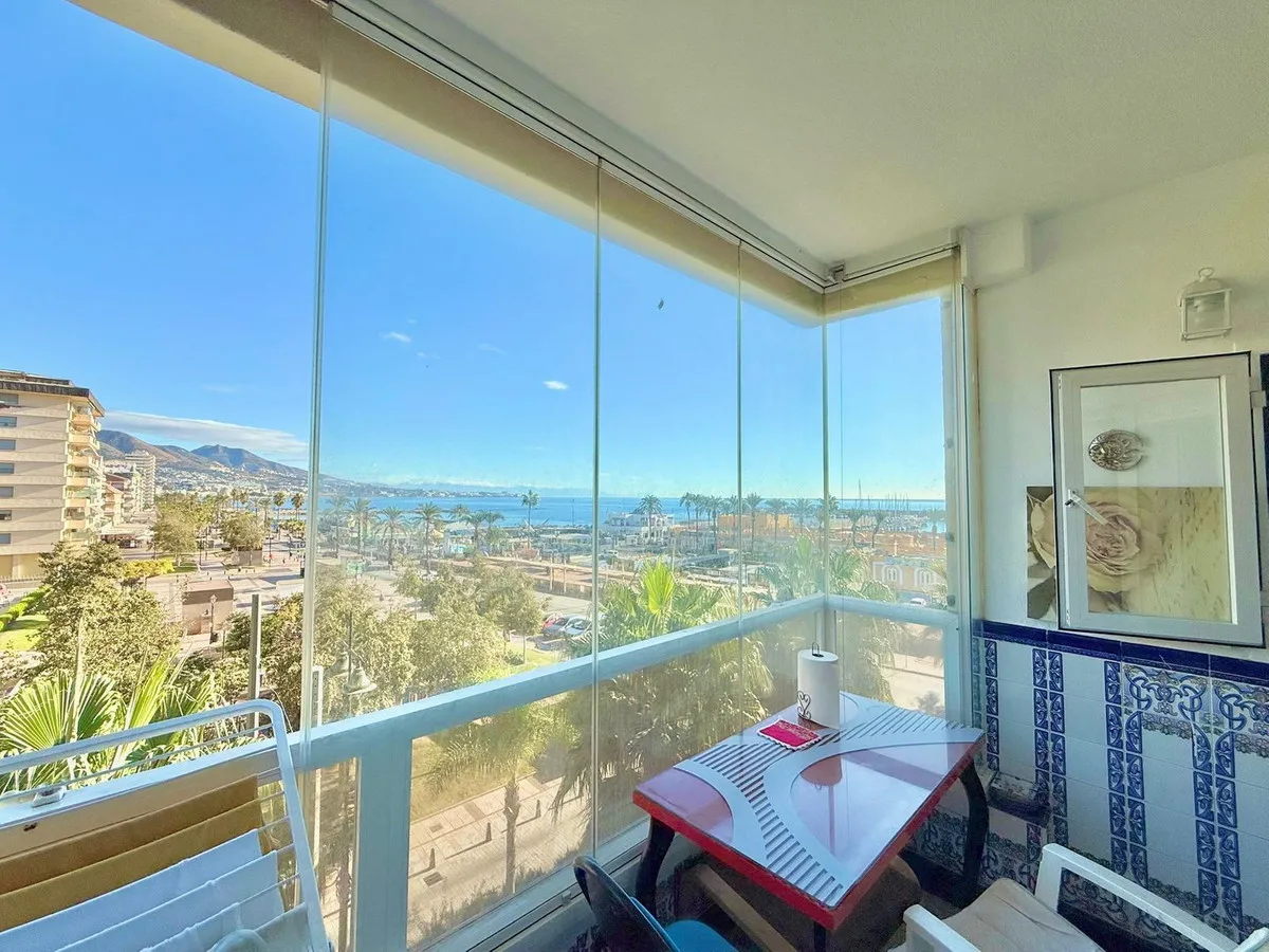 ccd27593-ab0d-432d-a719-9e60847ae4b2