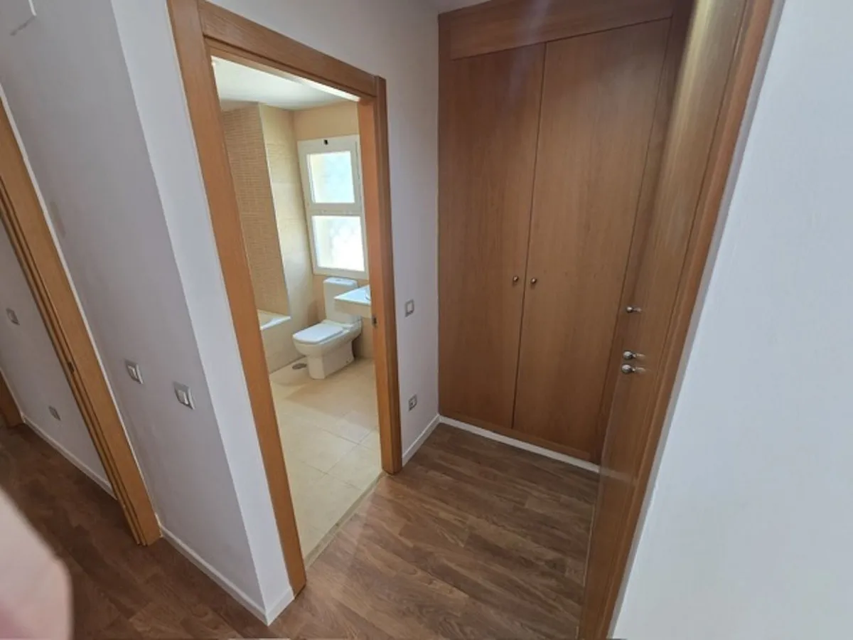 3607b1e8-83b3-49e5-84b4-c70c86912eae