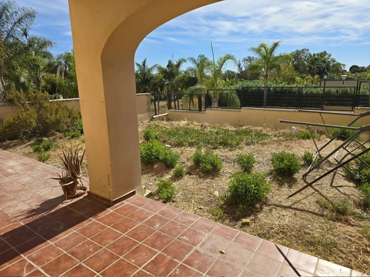 5ca90ca3-c0a9-44f3-b505-24ceecd7fdf3