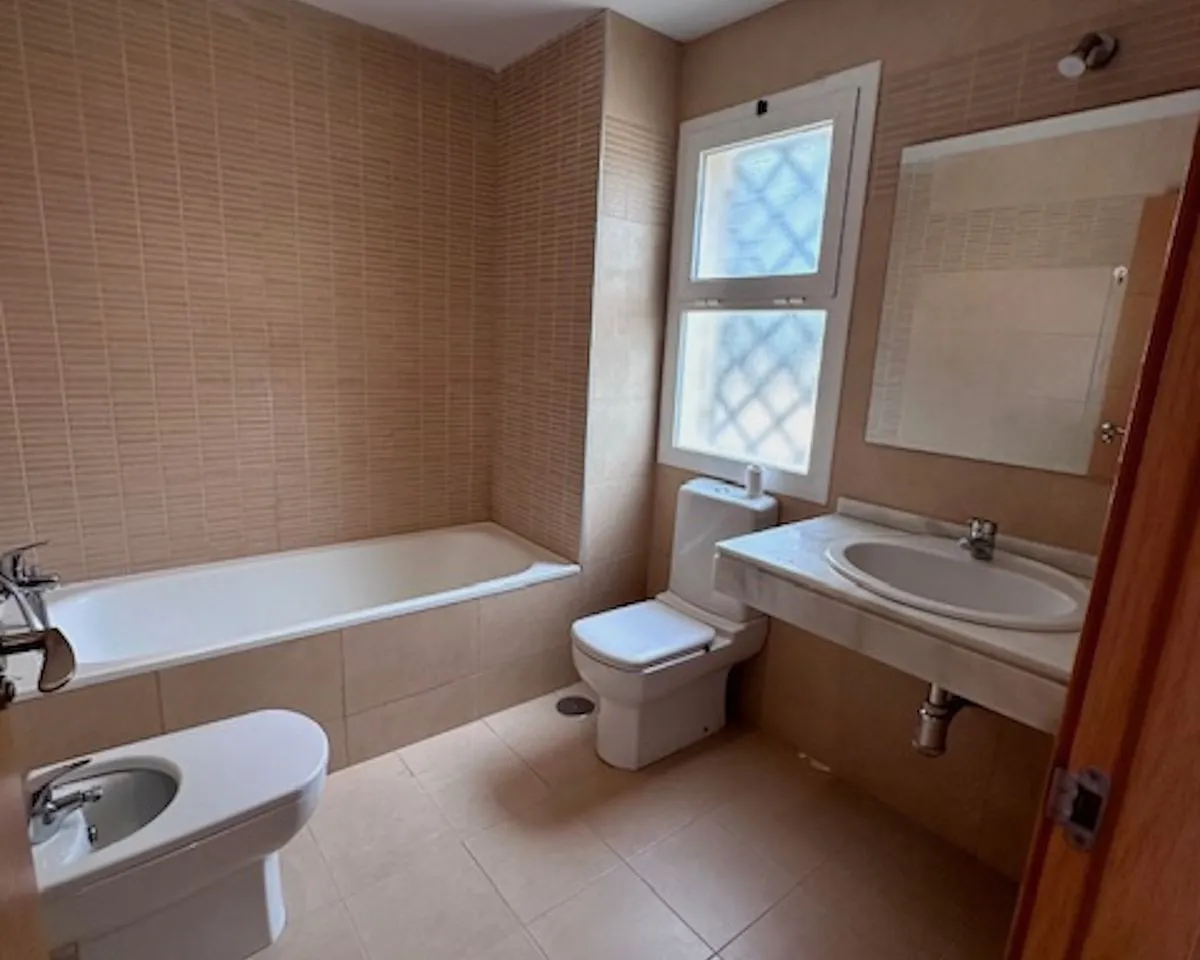 76c5179b-8e58-46b8-894c-83664d66d214