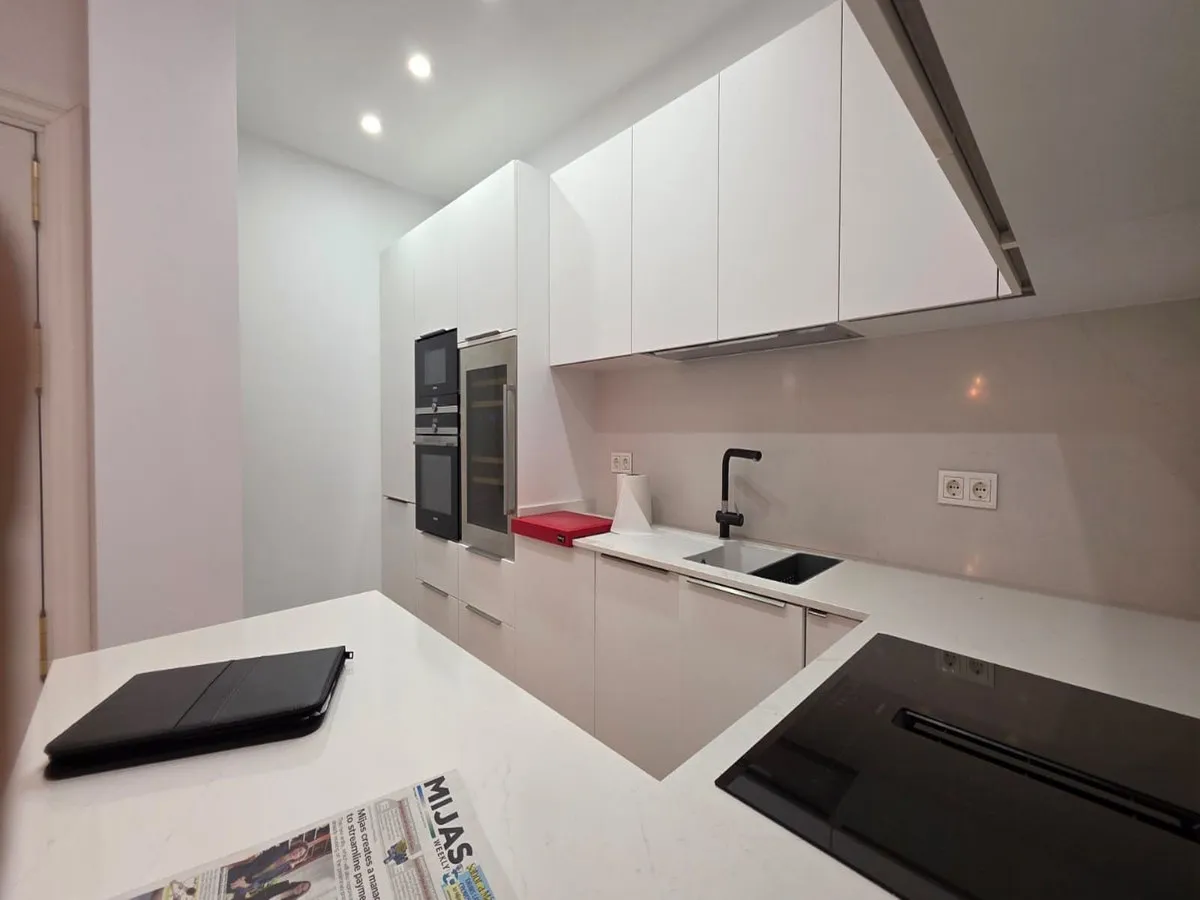 307533ed-fcd4-4fb7-b357-829d470d7fe0