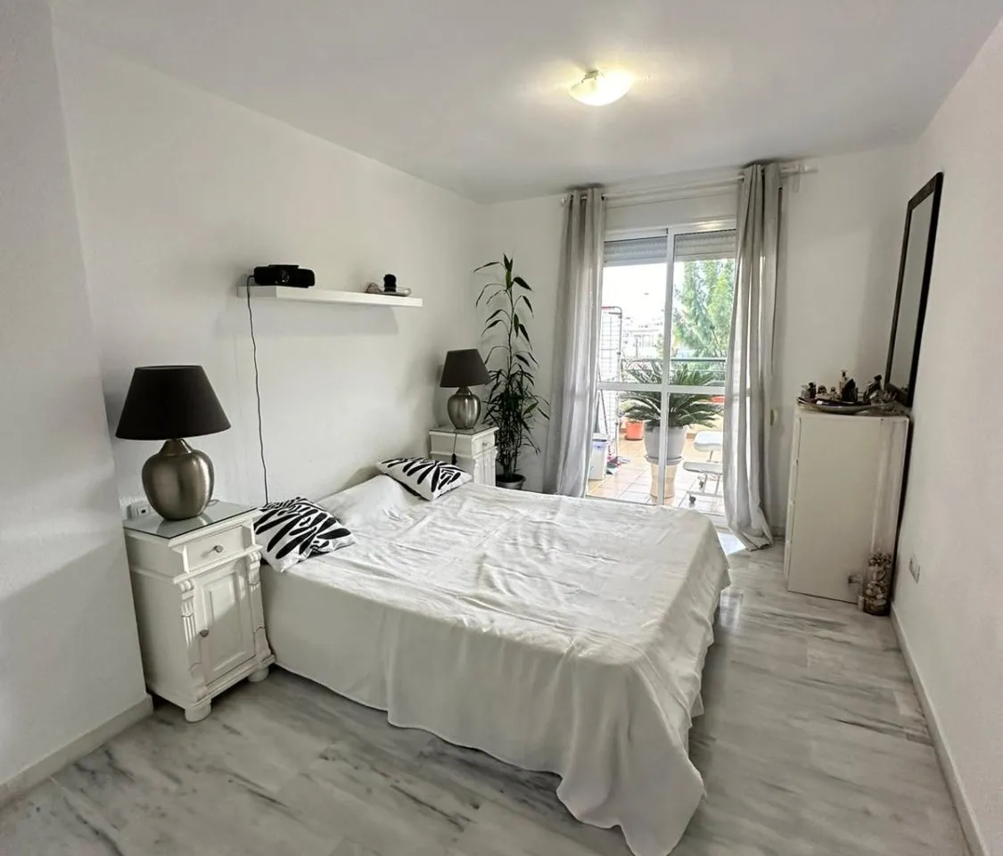 4f8d07a2-d508-44f7-bbc1-162b950b34cf