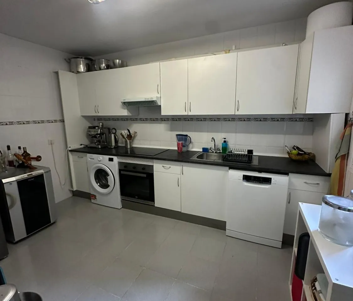 841c6fc4-1d0e-4e64-af23-1ec8b80fb77a